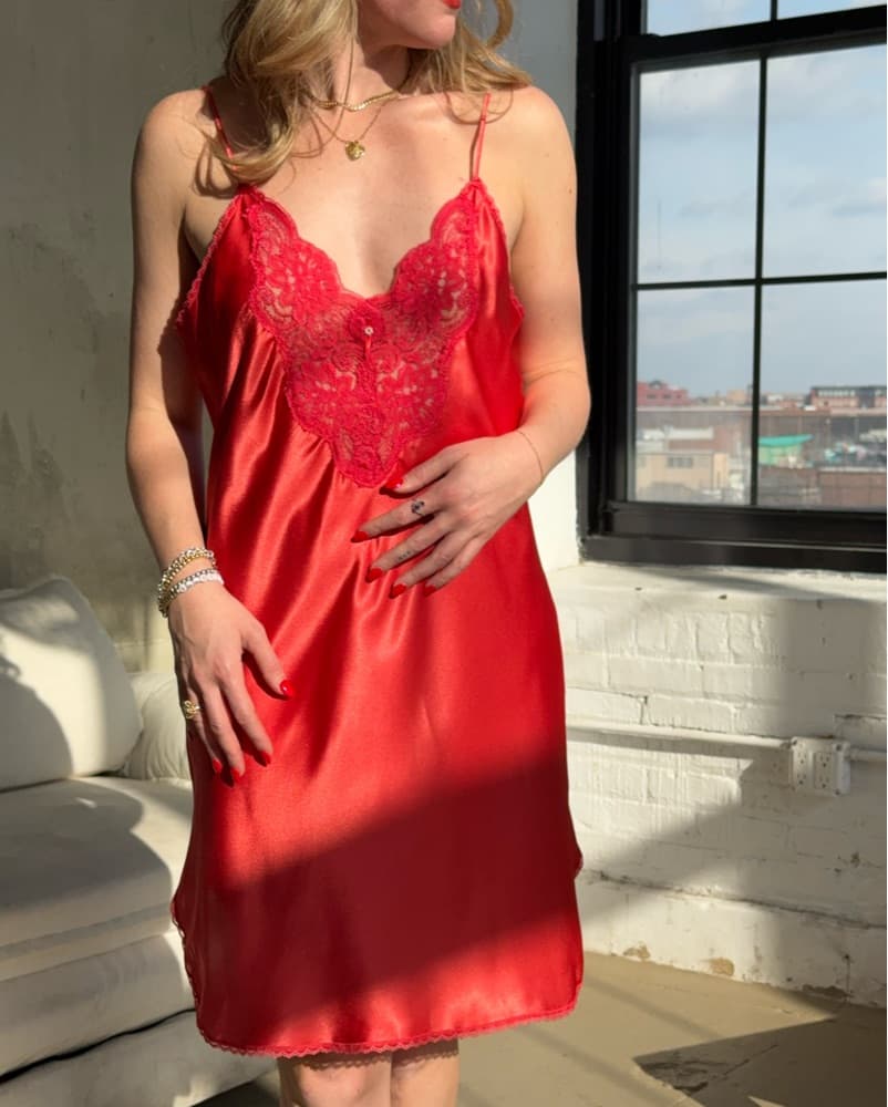 Vintage Short Red Slip - Image 1