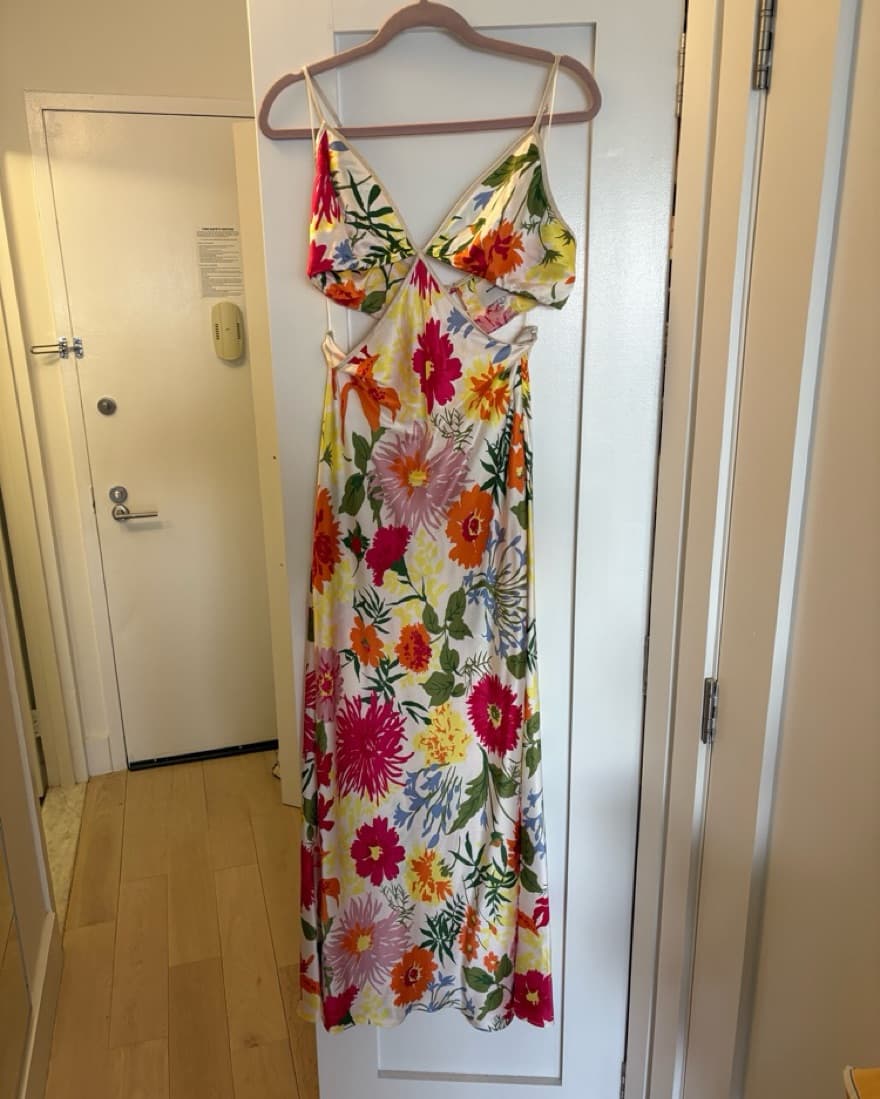 Floral Cutout Ref dress  - Image 1