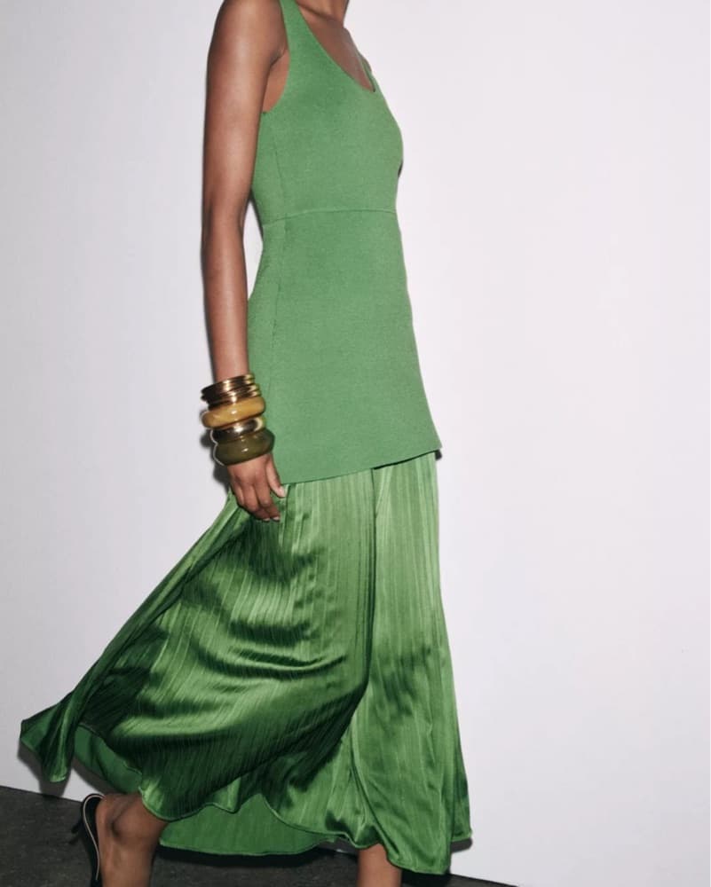Green Pleated Knit Maxi Dress - Image 4