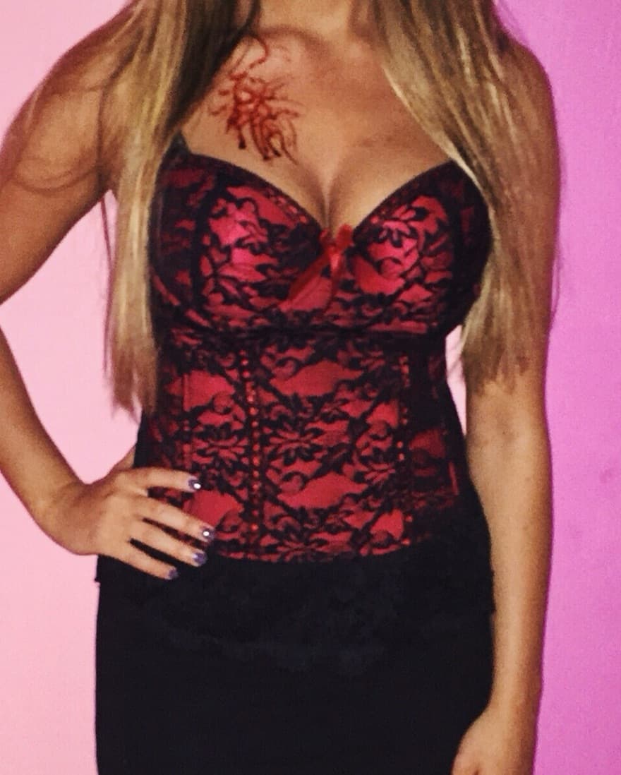 Red And Black Lace Corset  - Image 1