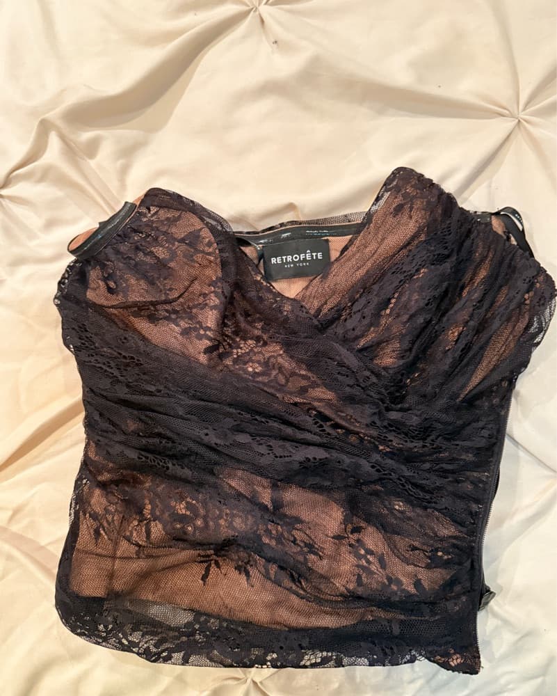 Retrofete Lace Strapless Top - Image 4