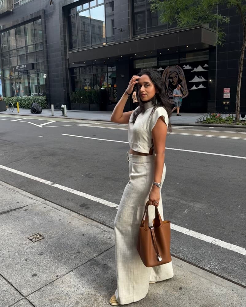 Chic Sleeveless Linen Set - Image 1