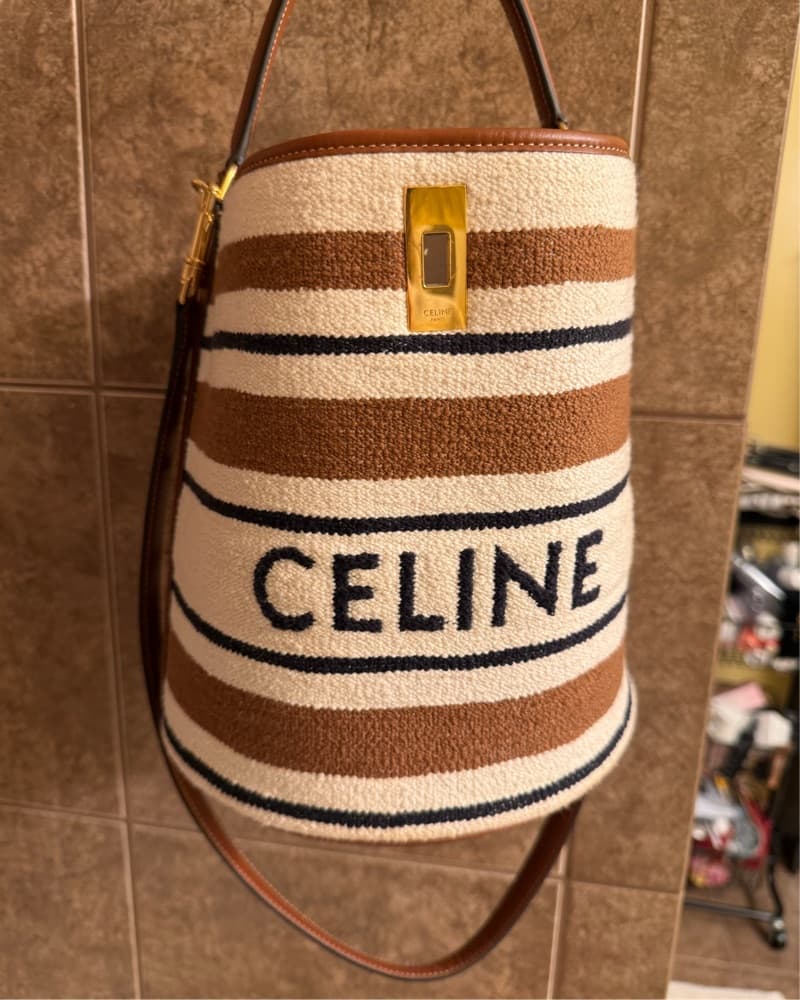 Celine bucket bag - Image 1
