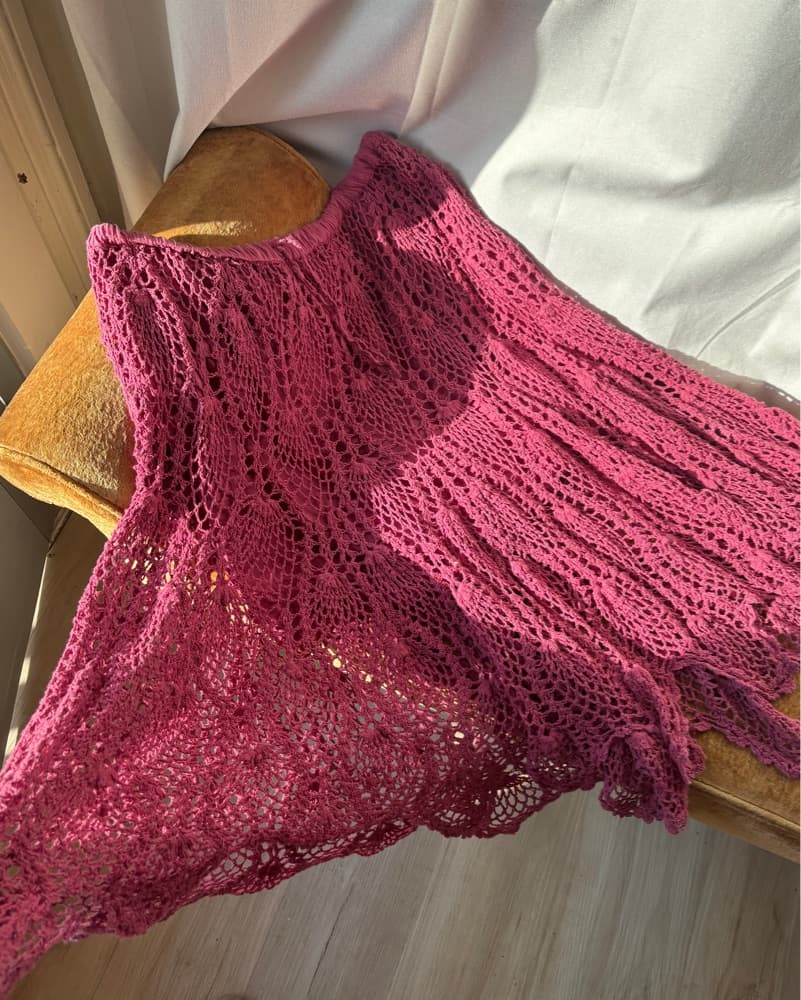 Stunning Crochet Skirt - Image 4