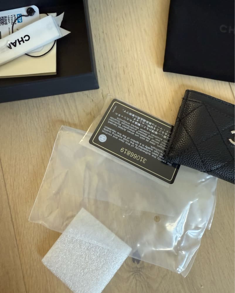 Chanel Wallet  - Image 4