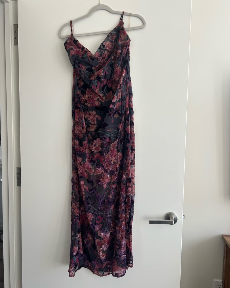Dark Floral Lomg Dress From Showpo - Image 4