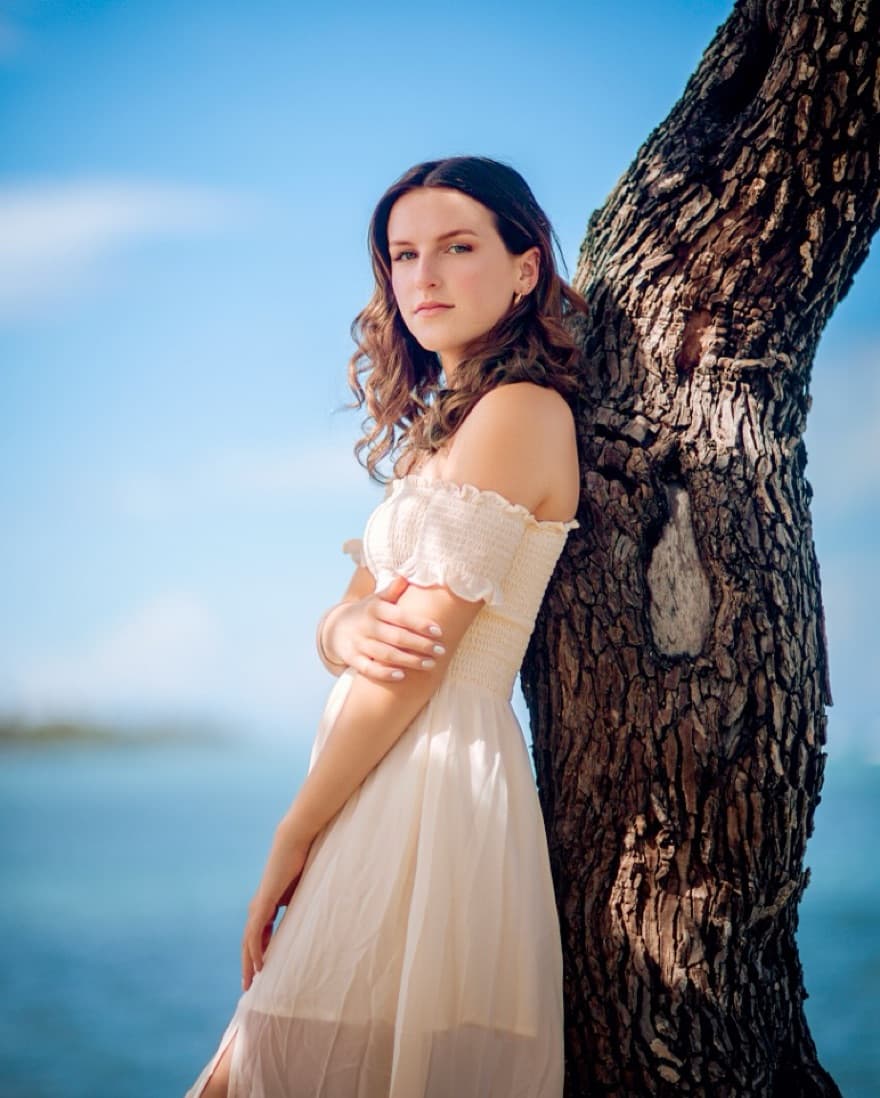 Cream Flowy Off the shoulder dress - Image 2