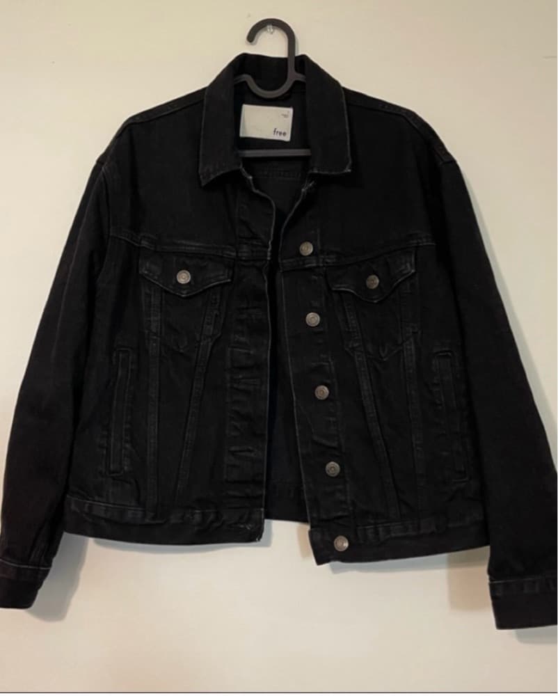 Aritzia Black Jean Jacket  - Image 1