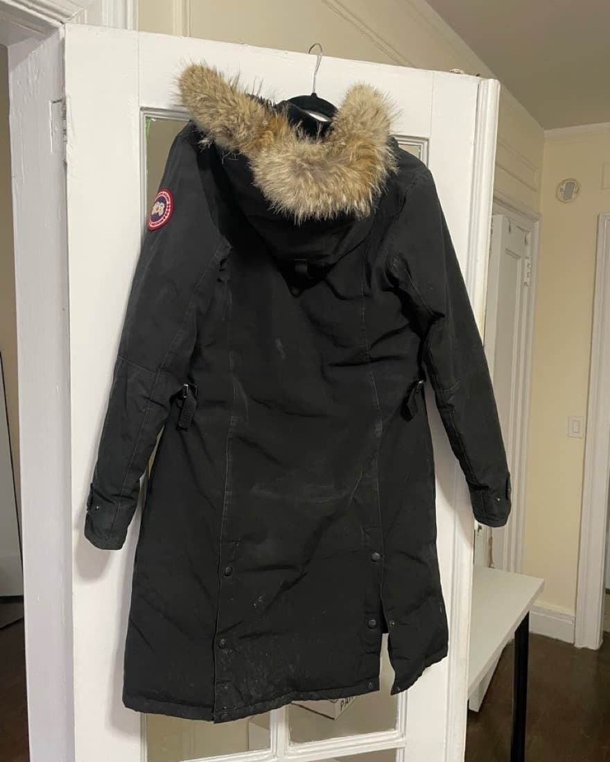 Stylish Canada Goose Parka With Fur Hood - Image 2