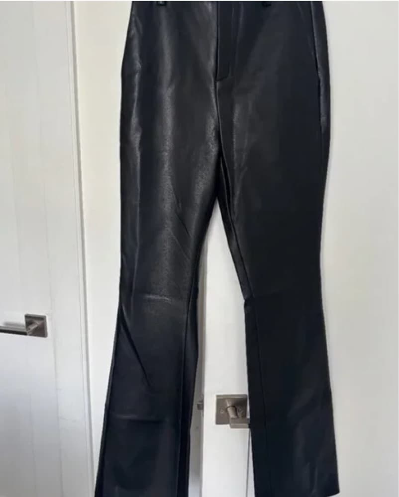 Seroya Ronja Vegan Leather Trousers - Image 5