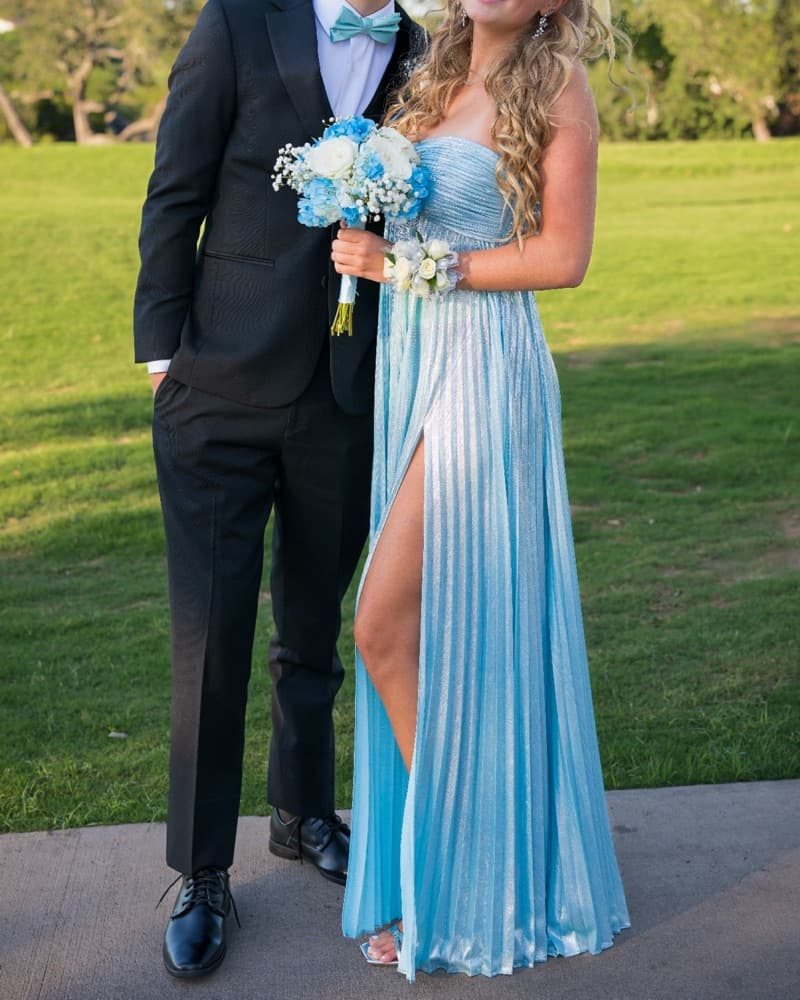 Retrofête Prom Dress - Image 6