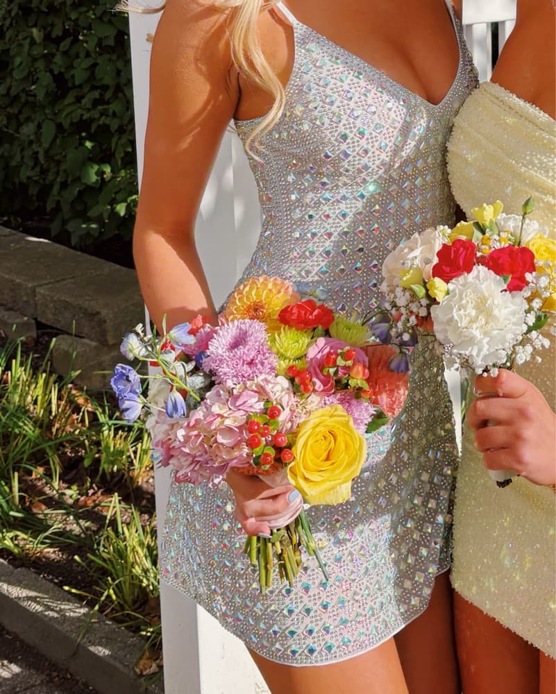 Shimmering Sequin Dress - Image 3