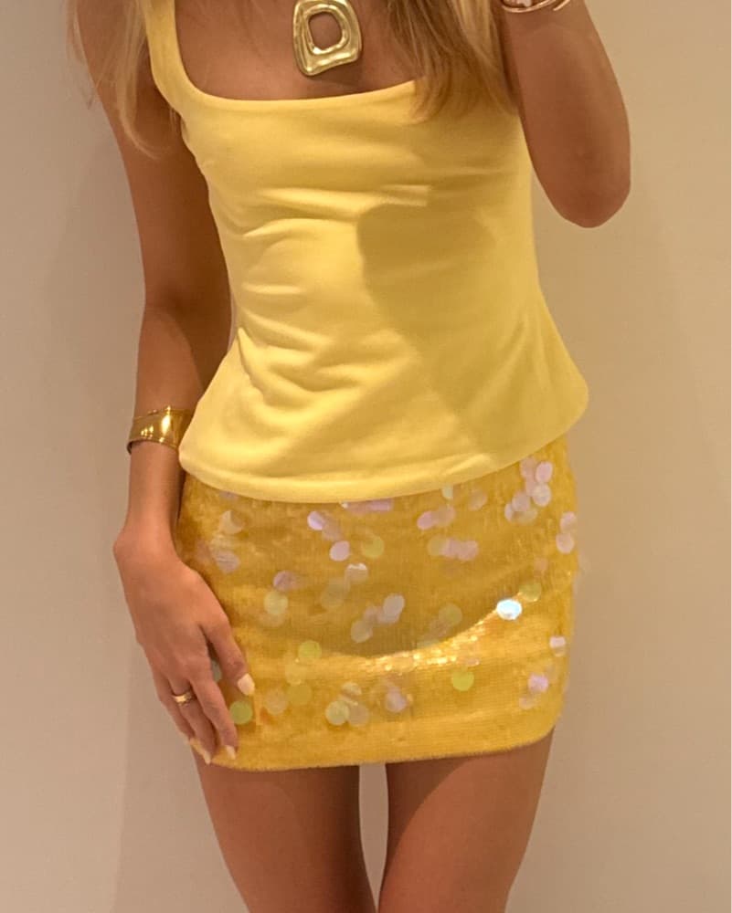Guiozo Low Yellow Skirt + Shirt!  - Image 1