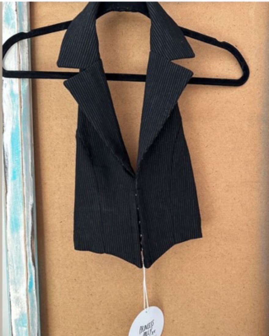Princess Polly Halter Top - Image 2