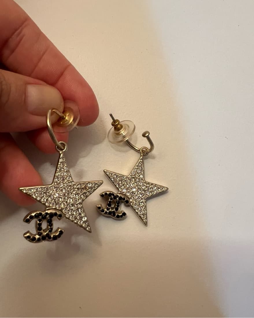 Chanel Star Earrings - Image 1