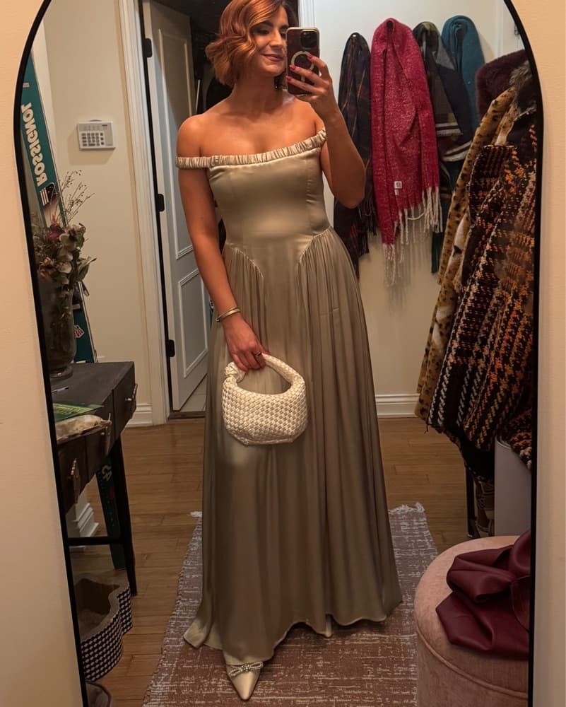 Elegant Satin Off-Shoulder Gown - Image 3