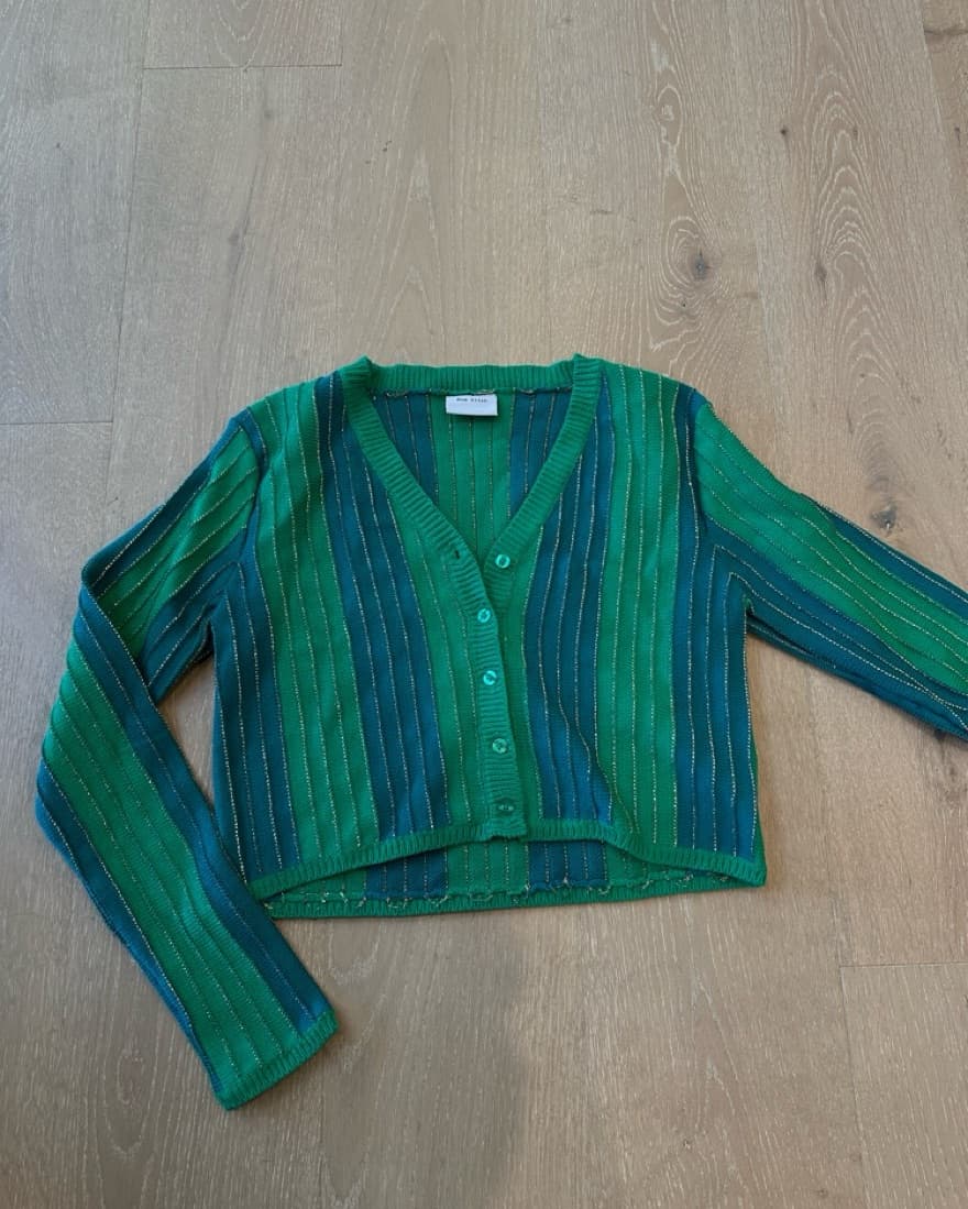 Green Sweater - Image 2