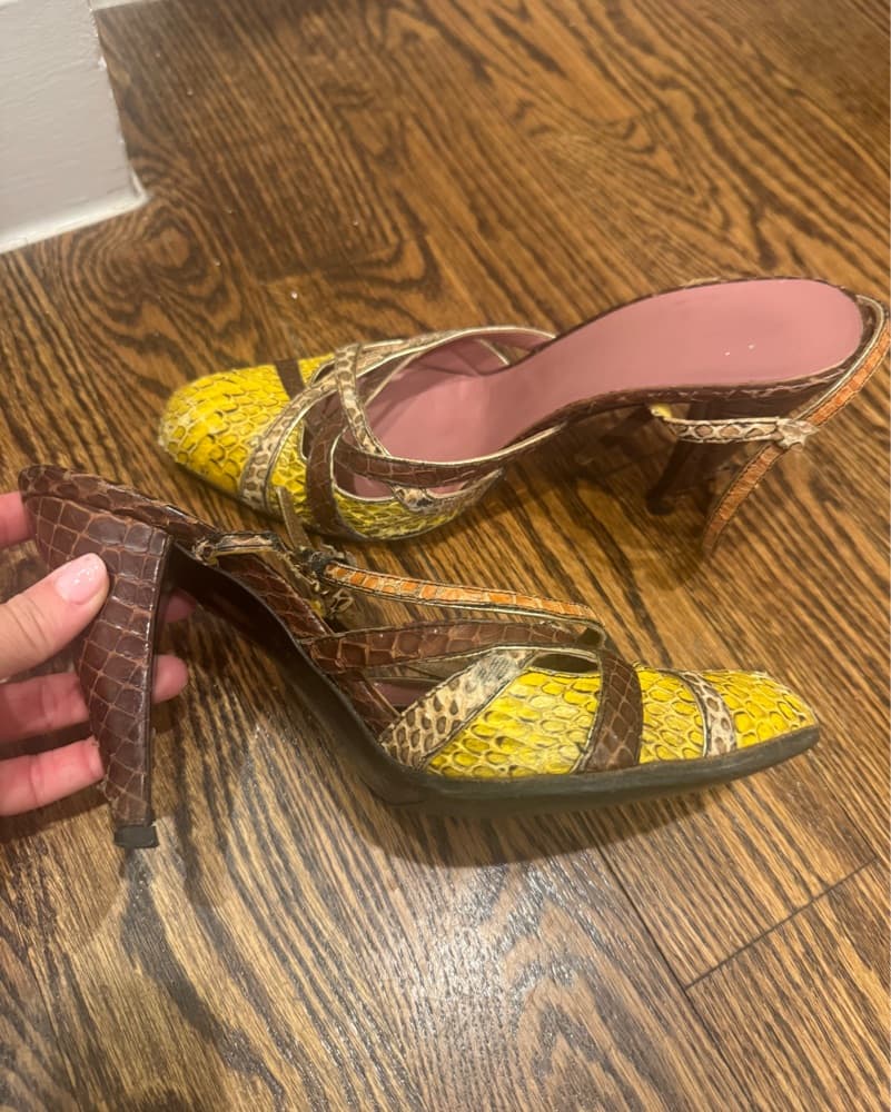 Miu Miu 2004 Runway Snakeskin Heels - Image 2