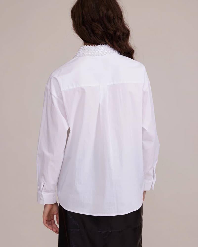 White blouse with pearl details - Image 4