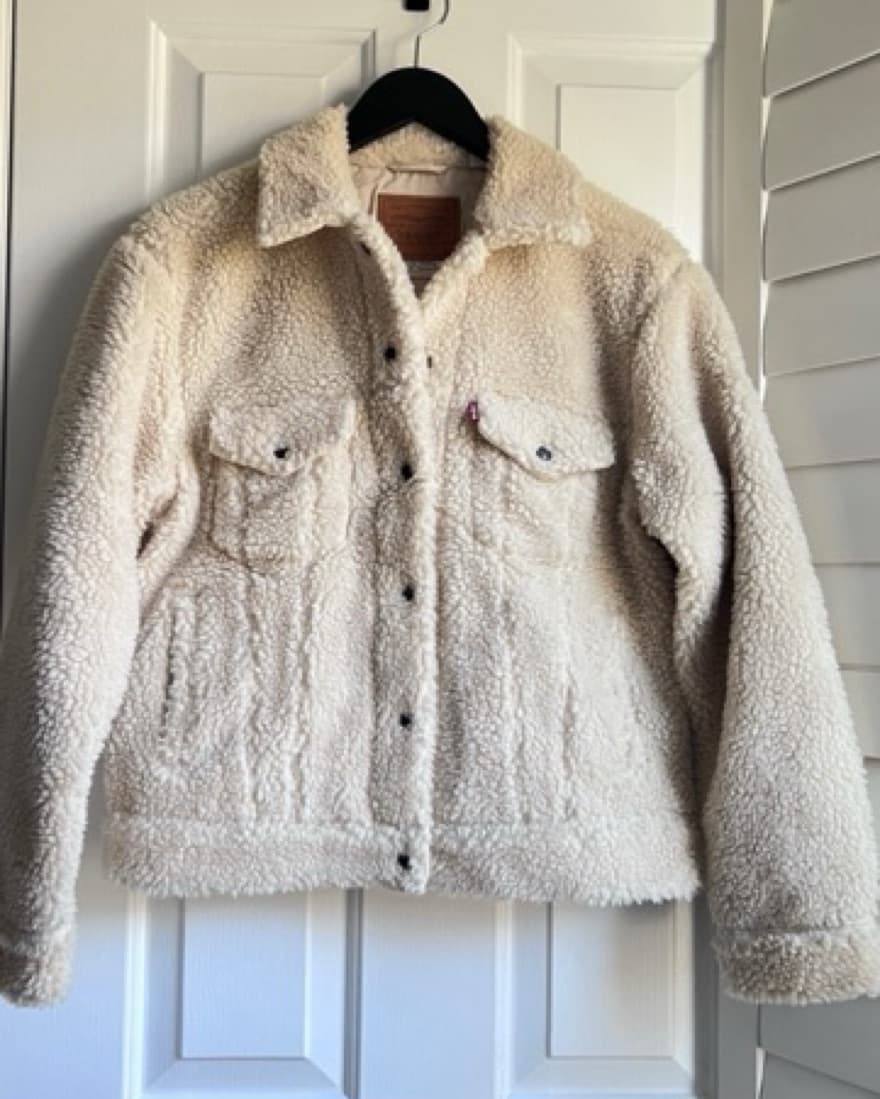 Levi’s Sherpa Jacket - Image 6