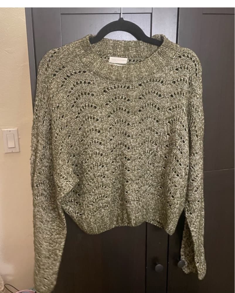 Cozy Knit Pullover Sweater - Image 1