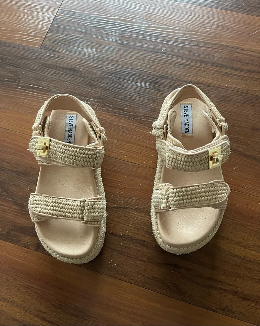Natural Raffia Sandal - Image 3