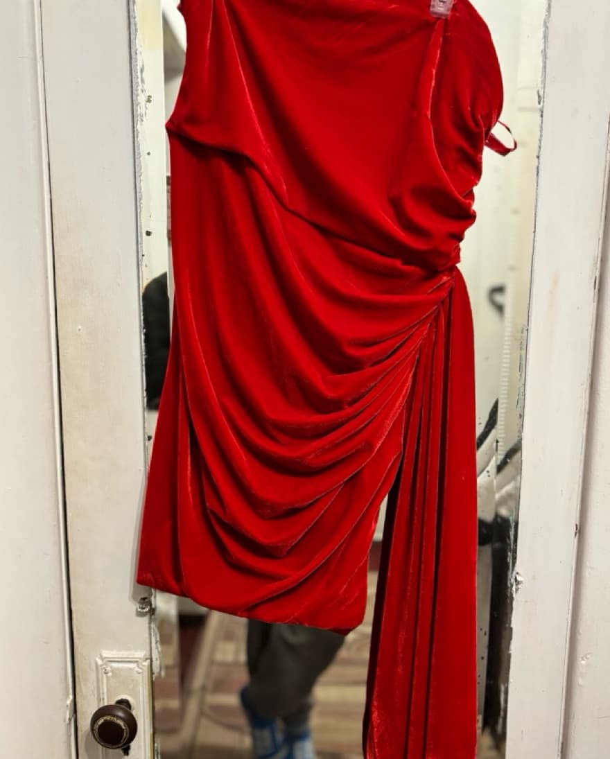 Captivating Velvet Maxi Dress - Image 3