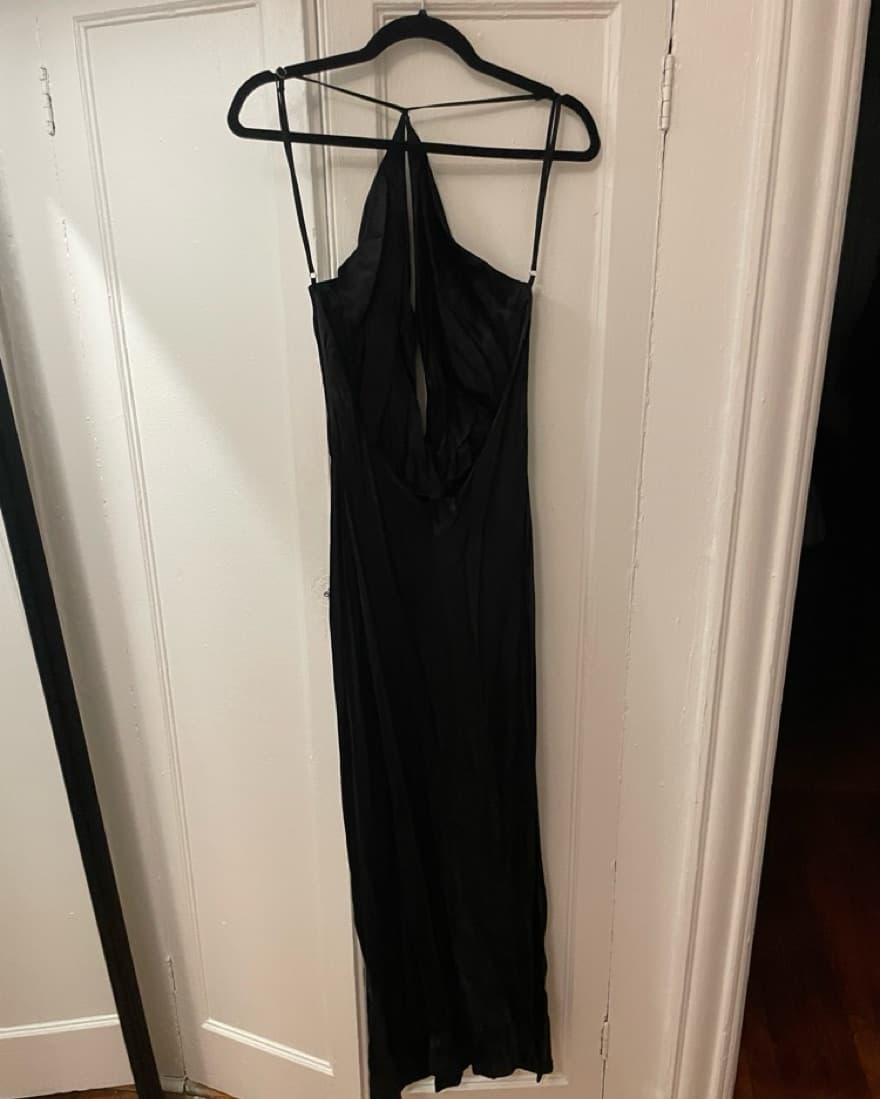 Meshki Black Backless Fun Front - Image 4