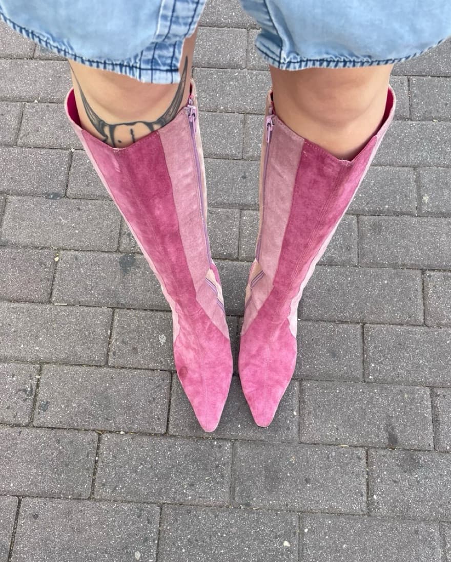 Pink Suede Vintage Boots - Image 1