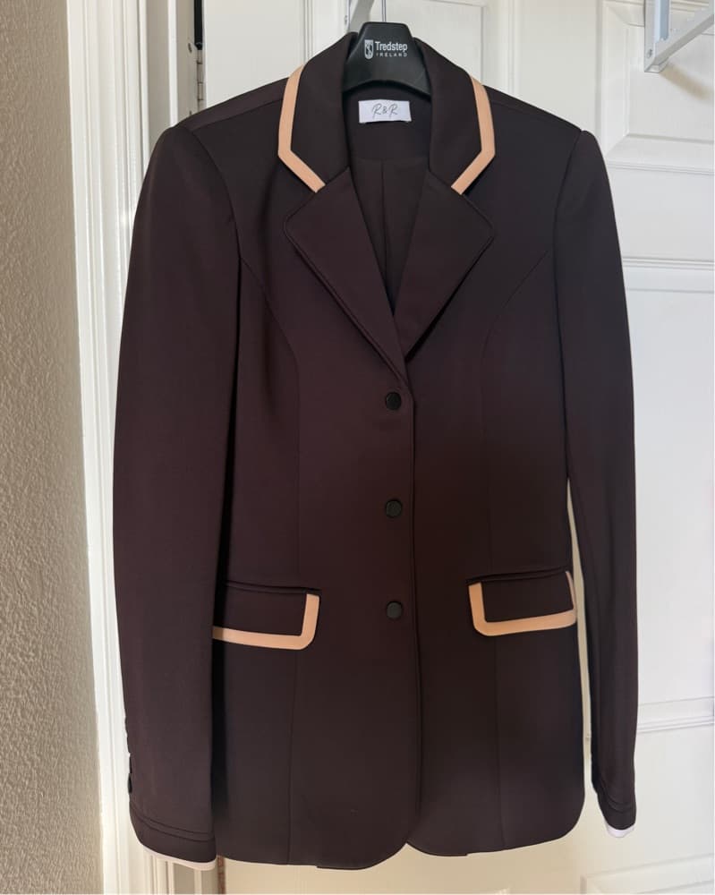 Reverie & Rein Brown Show Coat - Image 3