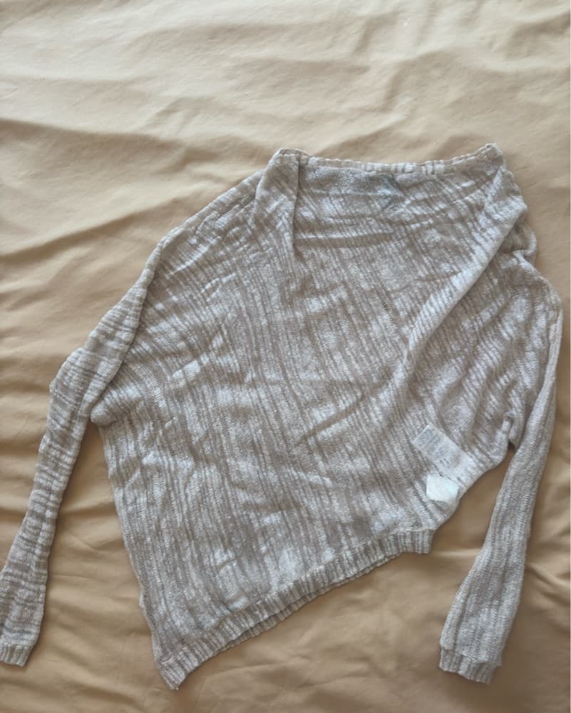 Bcbg Maxazria Vintage  Soft  Sweater - Image 6
