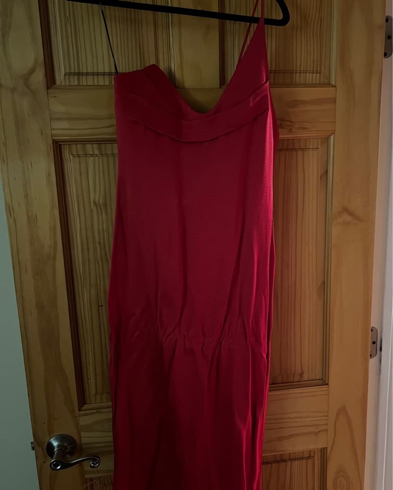 Stunning One-Shoulder Red Cocktail Dress - Image 5