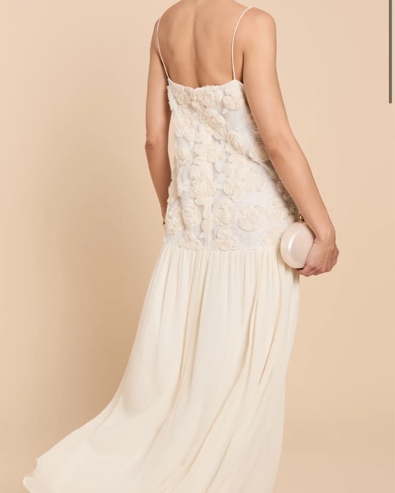White Floral Alexis Dupe - Image 3
