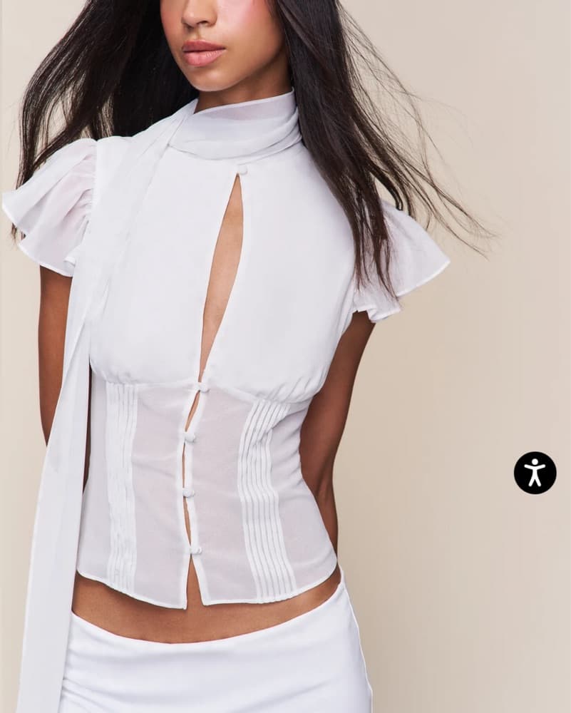Danielle Guizio White Set - Image 3