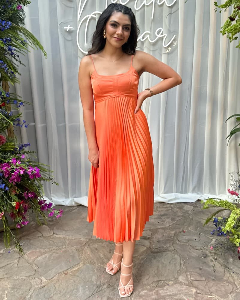 Vibrant Pleated Midi Dress - Image 4