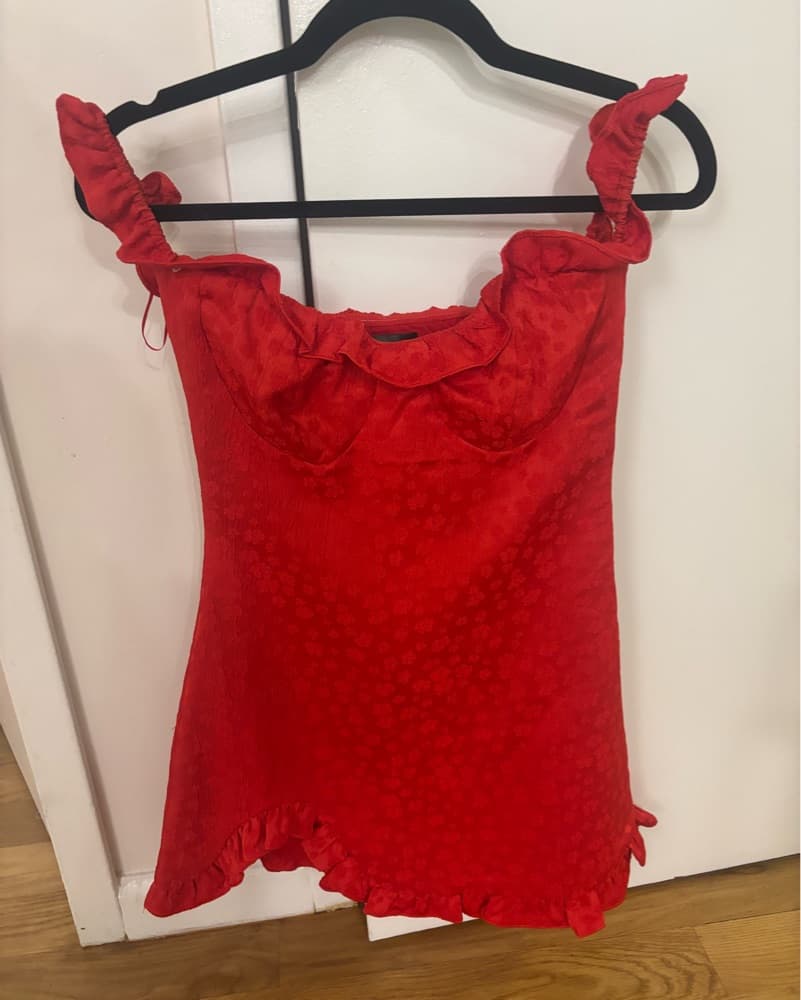Vibrant Ruffled Red Mini Dress - Image 1