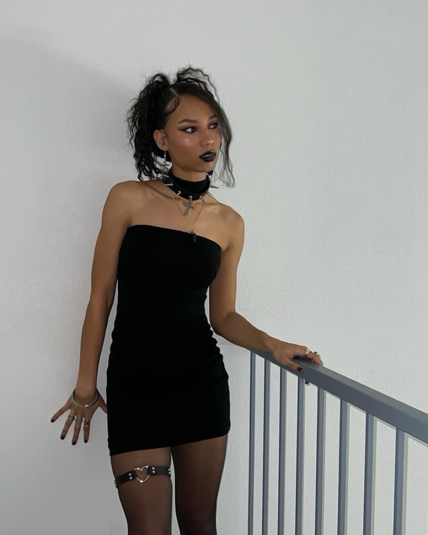 Bebe Strapless Choker Dress - Image 4