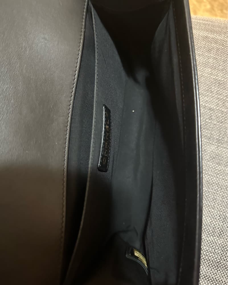 Chanel Quilted Patent Leather Boy Bag  - Image 6