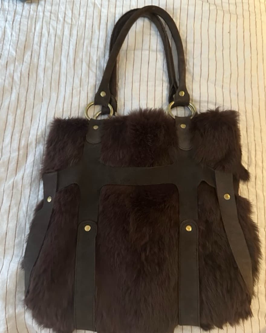 Rabbit fur Tote - Image 1