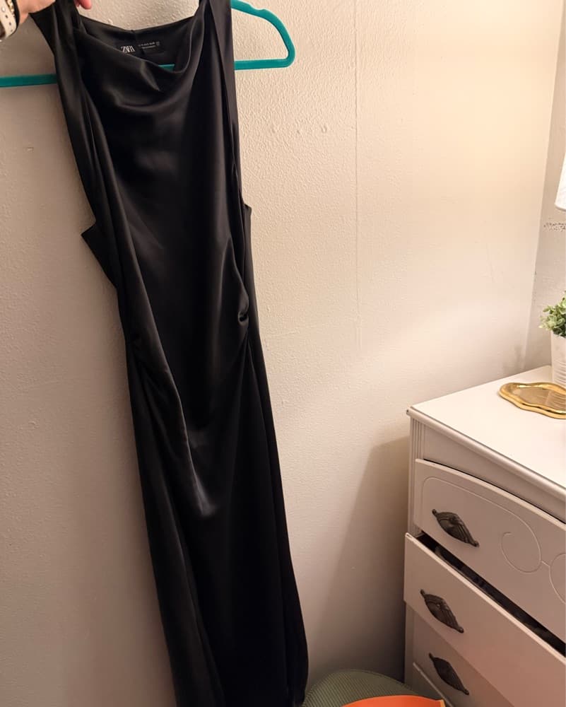 Hight Neck Satin Dress - Image 2
