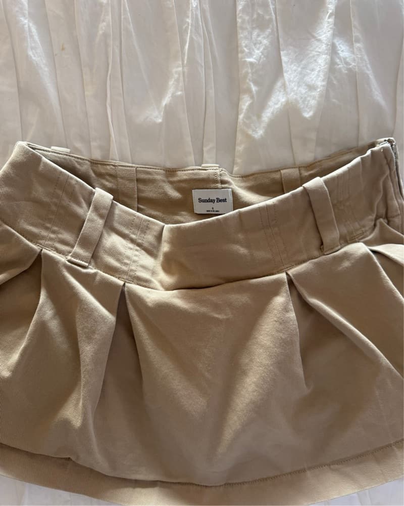 Sunday Best Pleated Skirt - Image 3