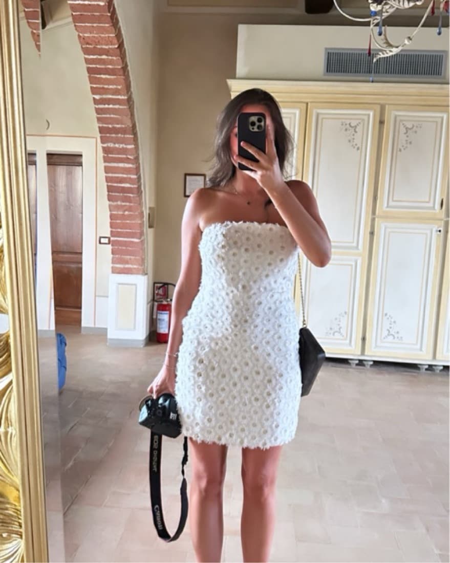 White Daisy Dress - Image 1