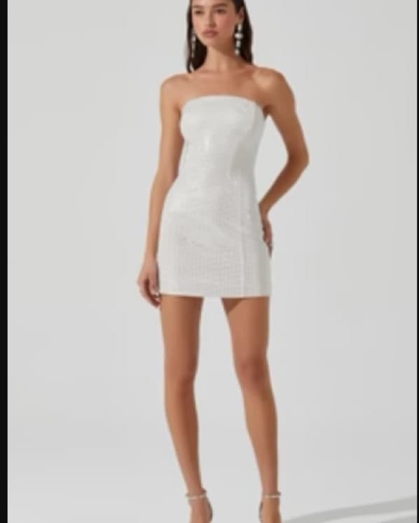ASTR The Label Mini White Sequin Dress - Image 2