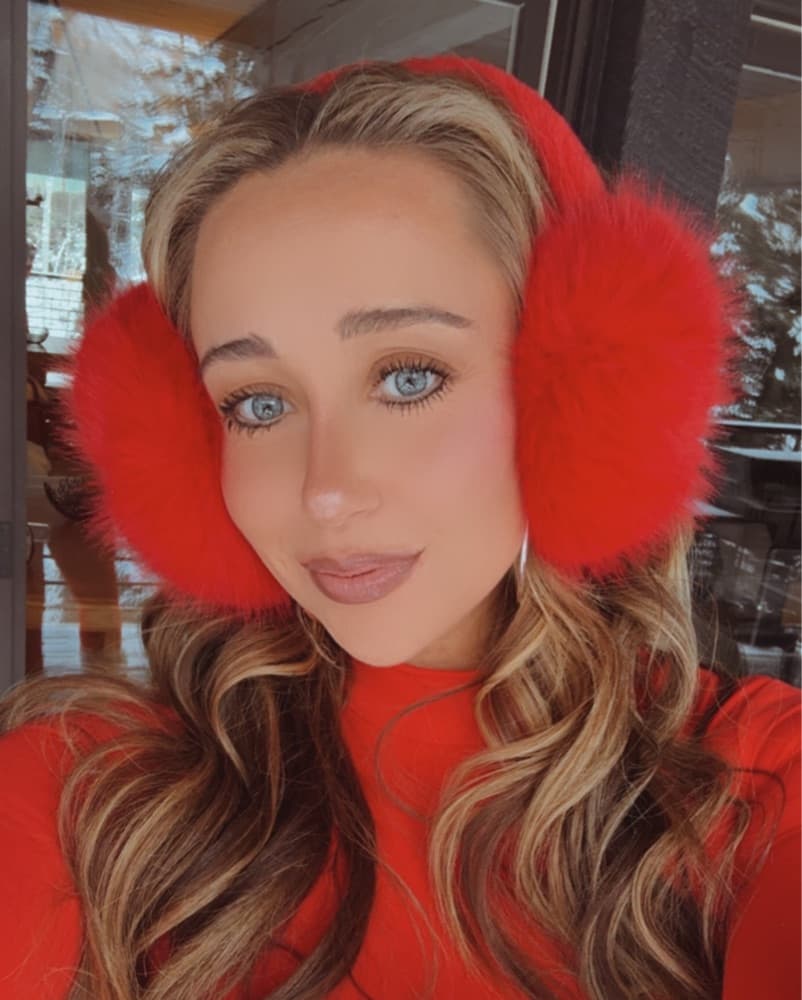 Red Earmuffs - Image 1