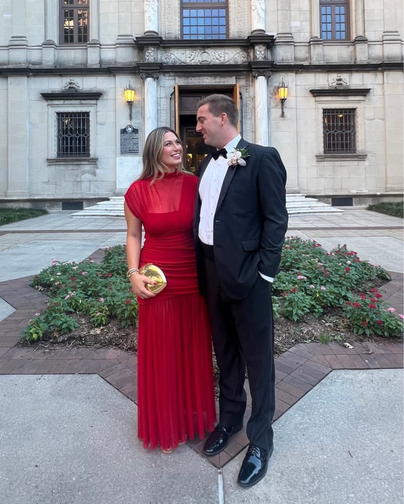Red Gown - Image 2