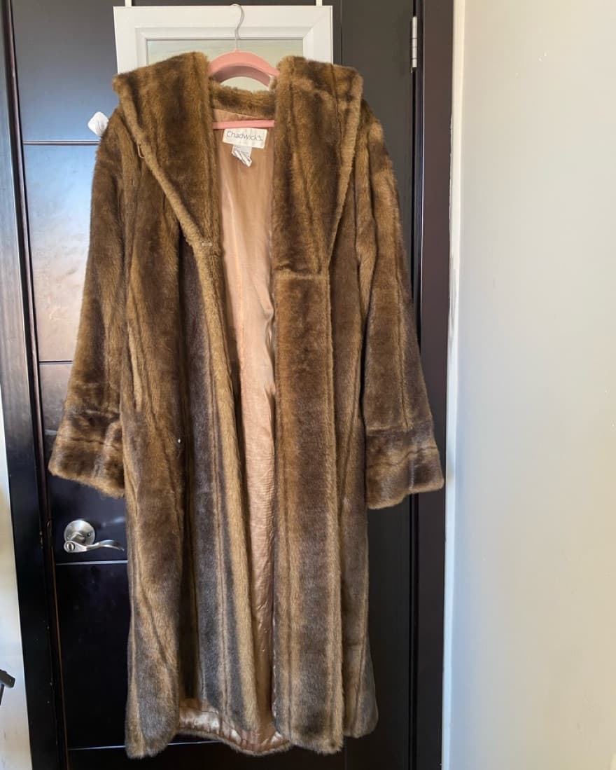 Extravagant Floor Length Fur Coat  - Image 2