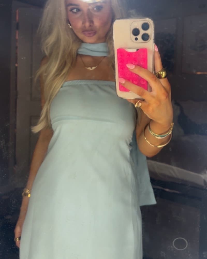 Elegant Blue Mini Dress  - Image 4