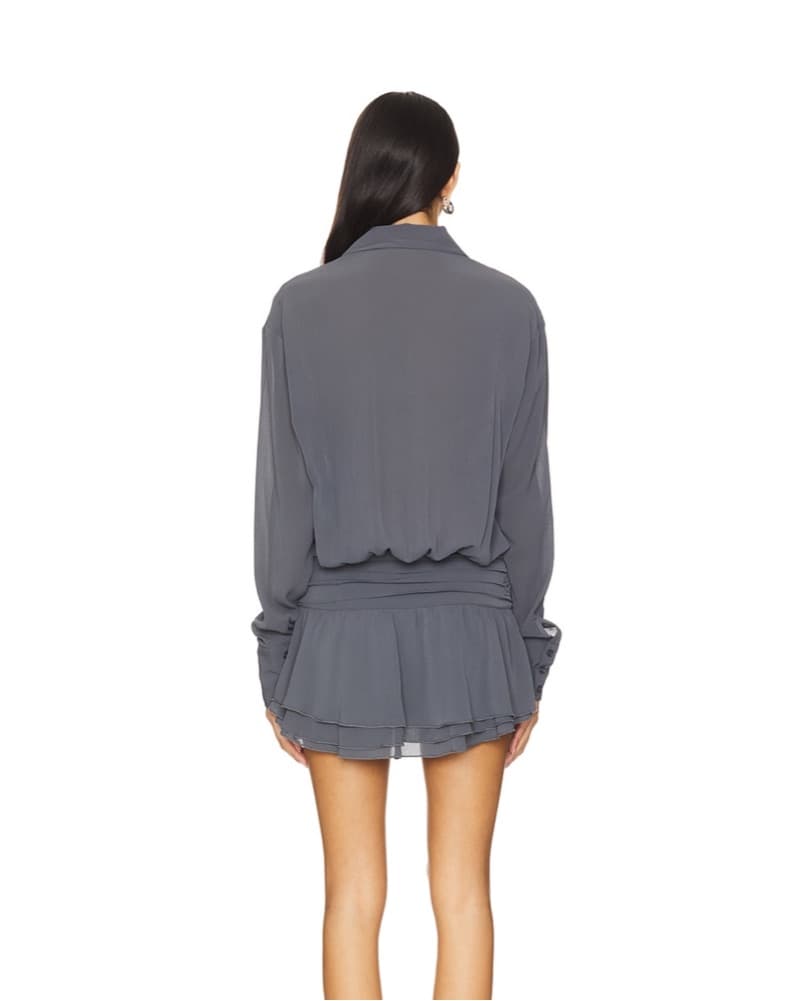 Chic Gray Pleated Dress - Image 3