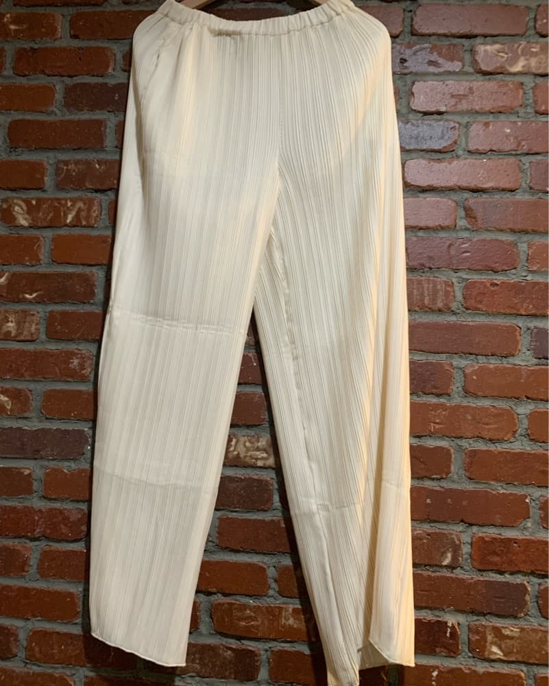 Song Of Style Plisse Pant  - Image 2