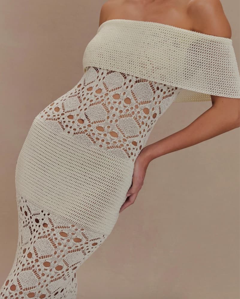 Elegant Off-Shoulder Crochet Maxi Dress - Image 3